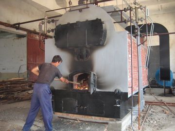 Boiler Kayu Biomassa Minyak Panas Membuang Bahan Bakar Kapasitas 120000-6000000 KCal / Jam